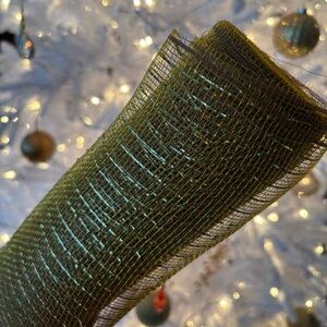 Gold & Black Deco Mesh - 21” X 10 yards - Elegant Shimmer for Decor & Crafts